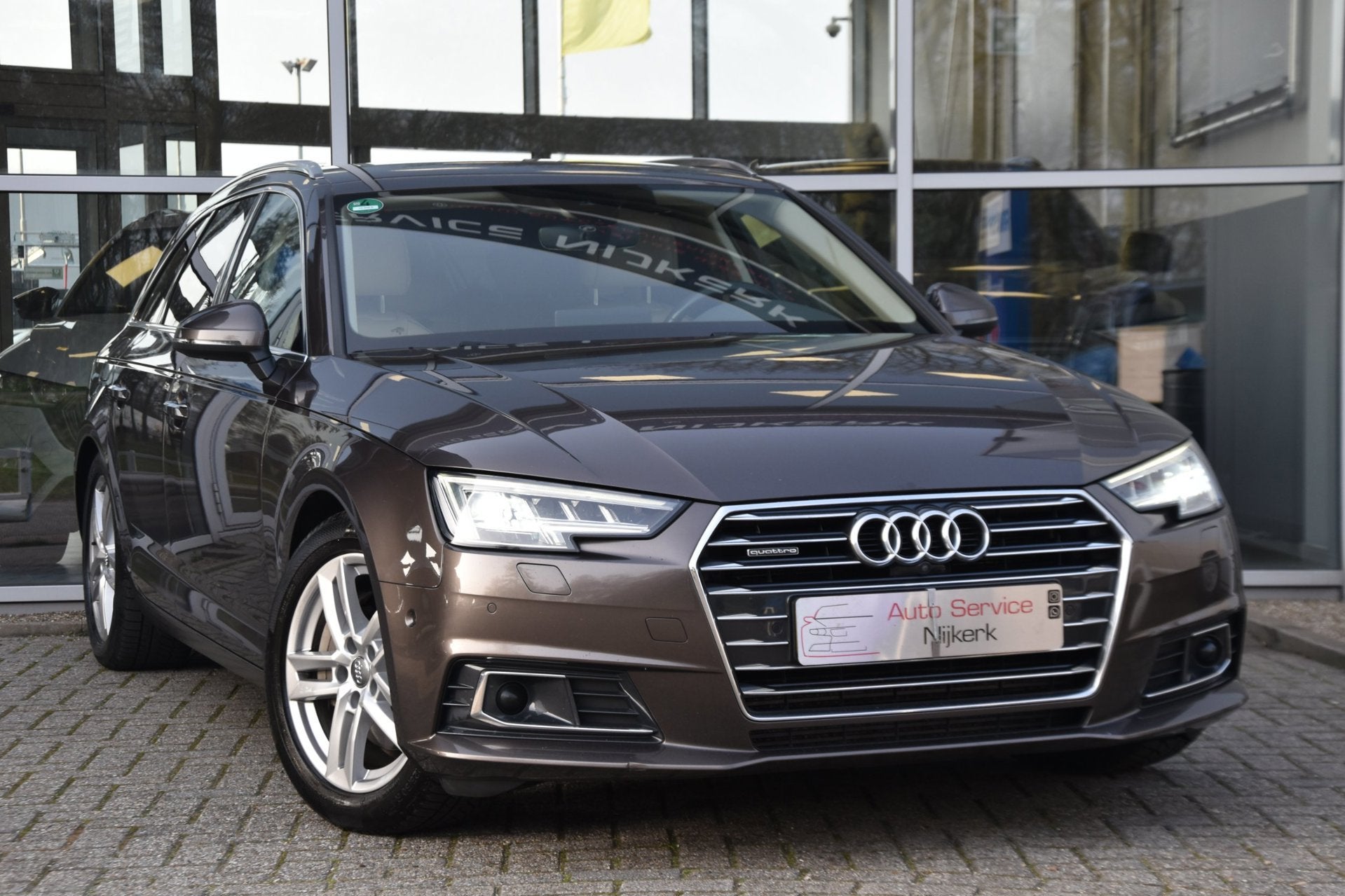 Audi A4 Avant 3.0 TDI V6 Pro Line Plus Quattro Automaat Lede, Auto's, Audi, Bruin, A4, Diesel, 2967 cc