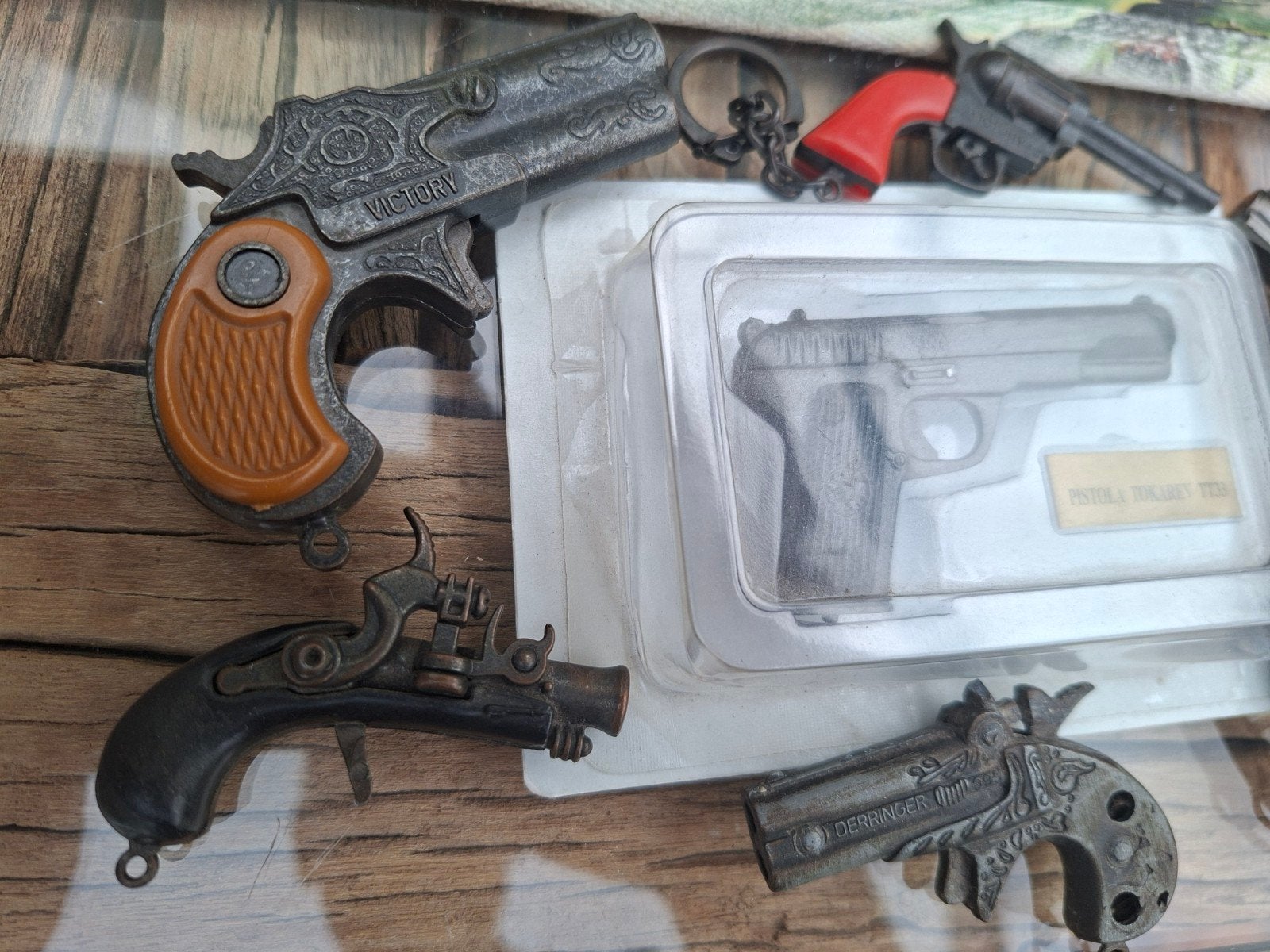 miniatuur pistool revolver speelgoed, Ophalen