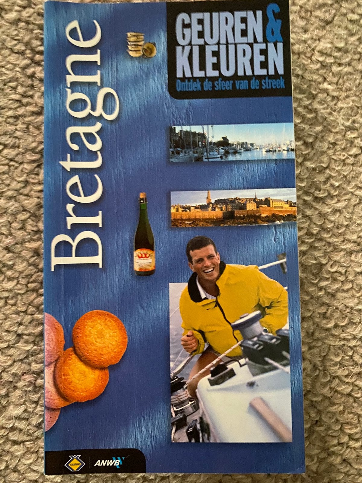 Reisgids > Geuren& Kleuren  -  Bretagne, Overige merken, Europa, Ophalen of Verzenden, Zo goed als nieuw