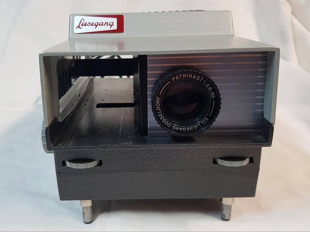 Liesegang FANTIMAT 300 vintage diaprojector, Audio, Tv en Foto, Diaprojectors, Onbekend, Ophalen of Verzenden, Onbekend, Niet werkend