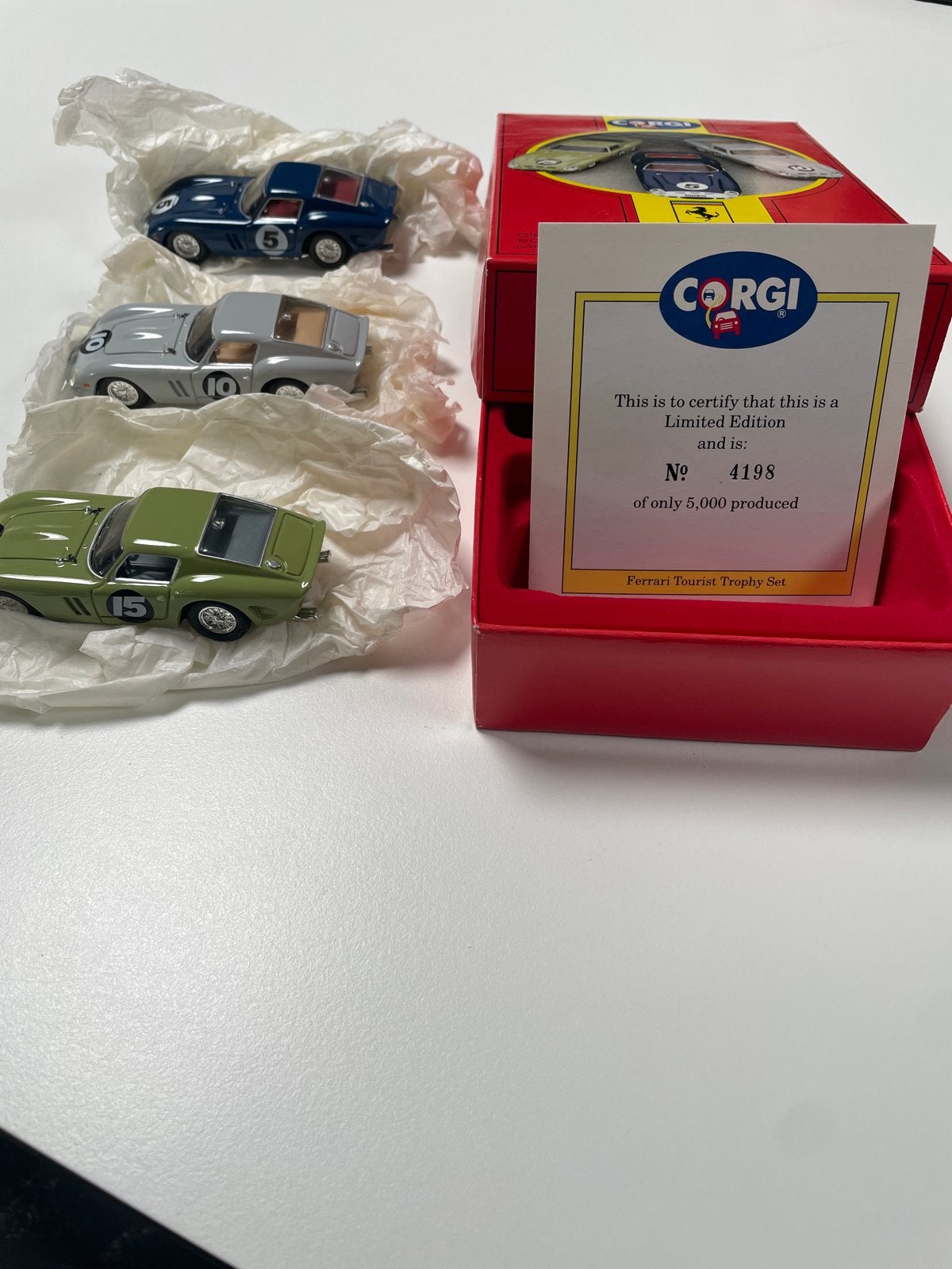Corgi Ferrari Tourist Trophy Set - Limited Edition, Ophalen of Verzenden, Nieuw