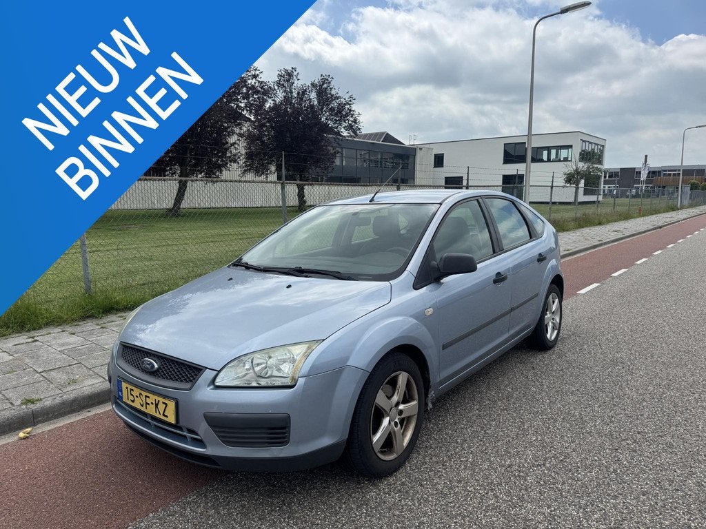 Ford Focus 1.6-16V Champion export, 1596 cc, Gebruikt, 4 cilinders, Blauw