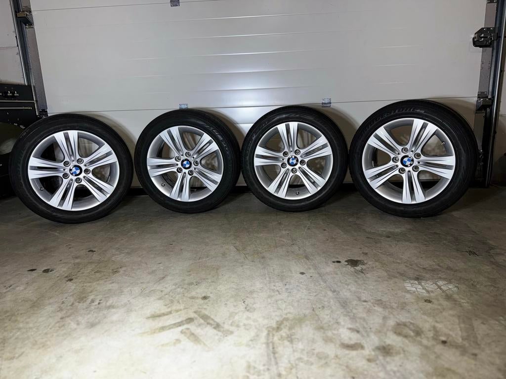 BMW 17 inch velgen met Bridgestone zomerbanden, Ophalen, Gebruikt, Banden en Velgen, 17 inch