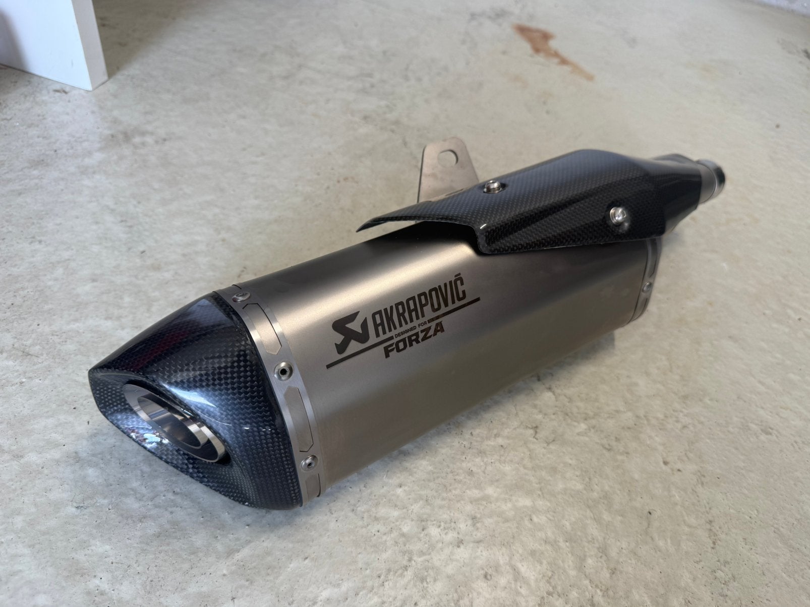 Honda Forza 750 2021+ Akrapovic uitlaat demper origineel, Ophalen, Nieuw