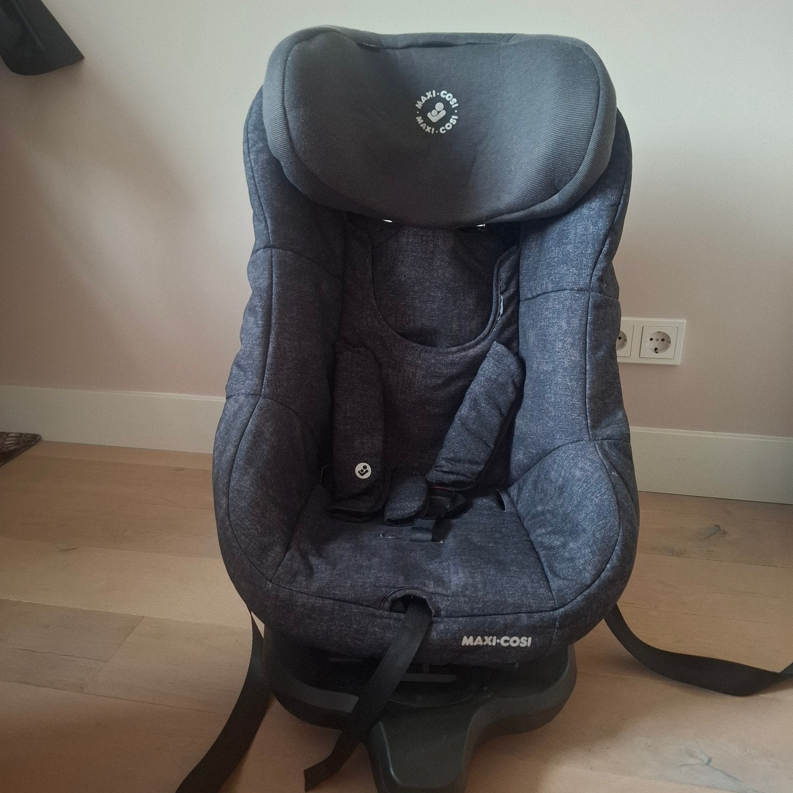 Maxi-Cosi autostoel - Gebruikt, Ophalen, Autogordel of Isofix, Gebruikt, Verstelbare rugleuning