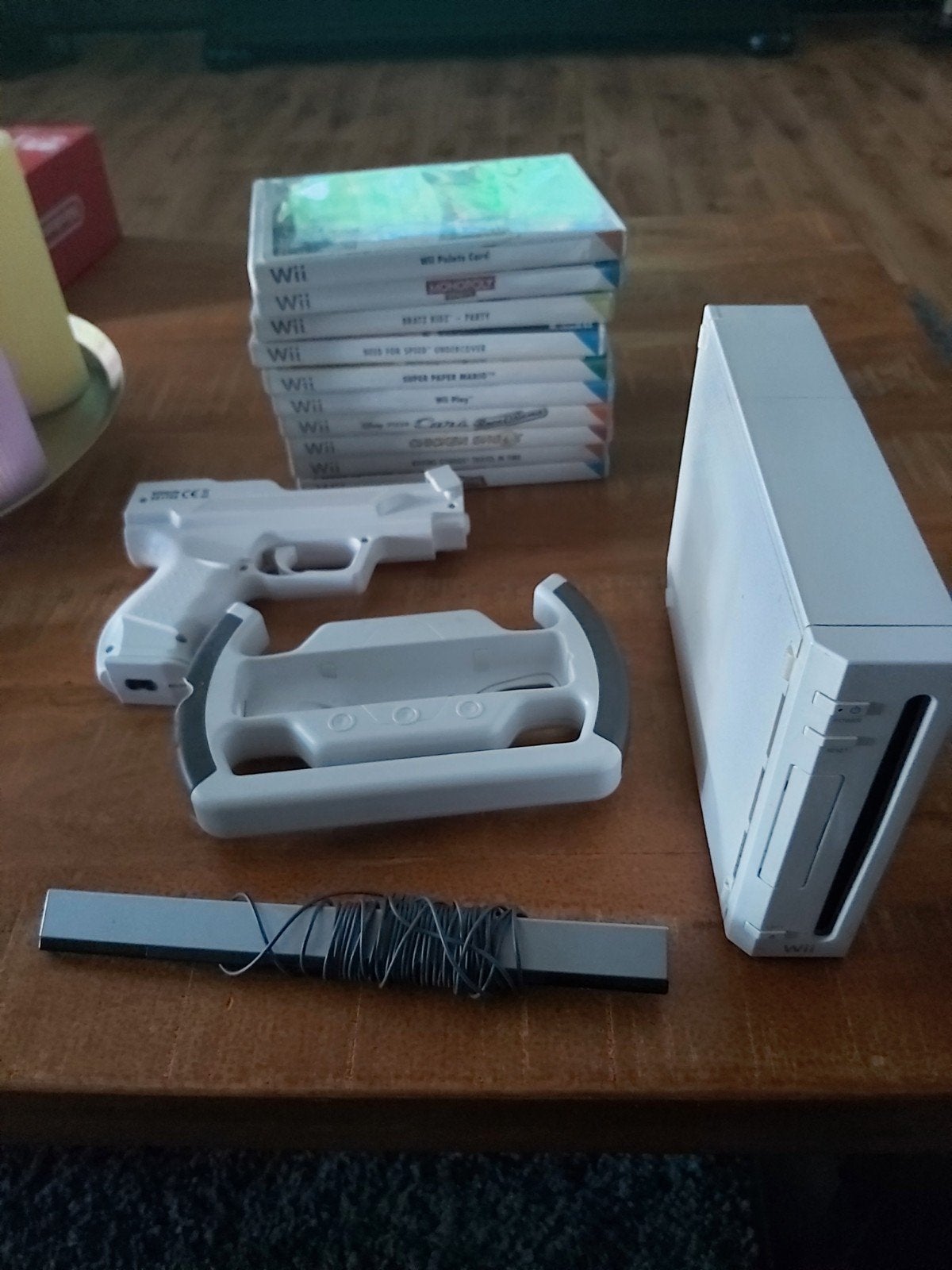 Wii Console met 9 Spellen, Stroomkabel en Accessoires, Spelcomputers en Games, Games | Nintendo Wii, Avontuur en Actie, Gebruikt
