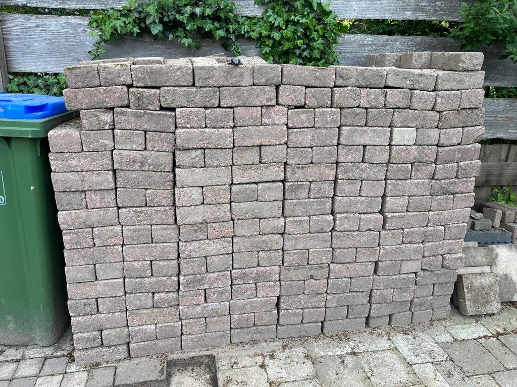 Gebruikte klinkers voor terras of oprit, Tuin en Terras, Ophalen, Klinkers, Zo goed als nieuw, 10 m² of meer