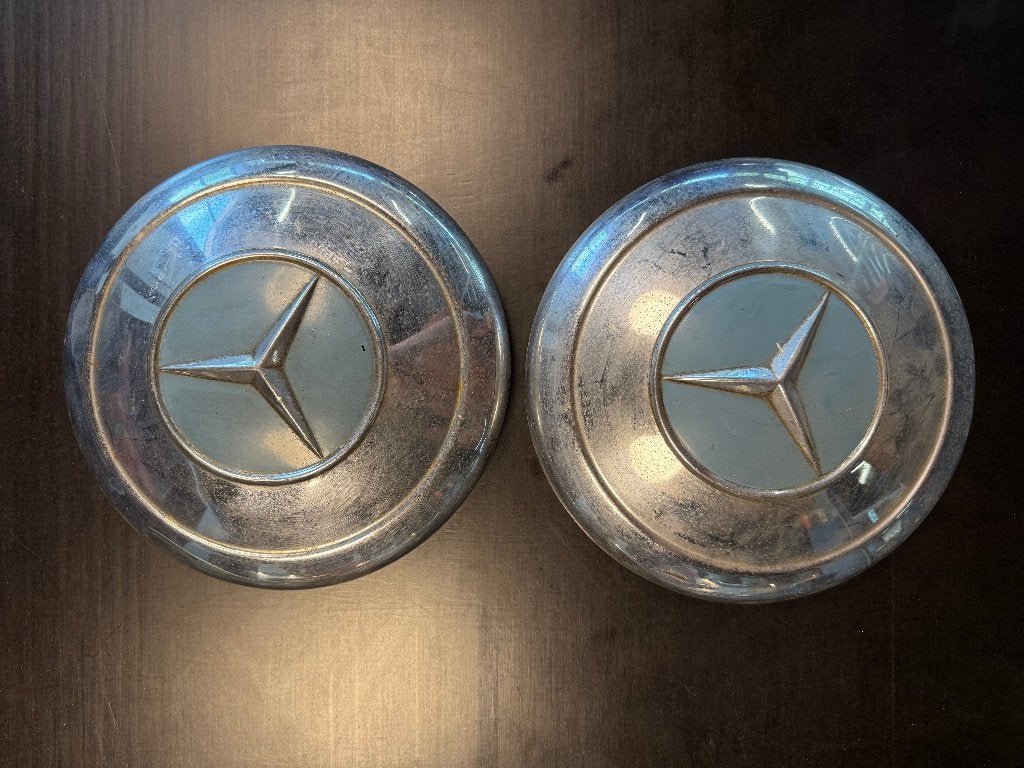 2 originele Mercedes wieldoppen, Ophalen of Verzenden, Gebruikt