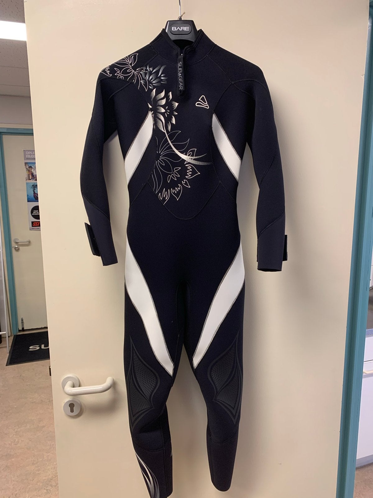Subgear Element 3 Wetsuit - Dames (Nieuw met labels) maat 36, Watersport en Boten, Duiken, Onbekend, Nieuw, Ophalen of Verzenden