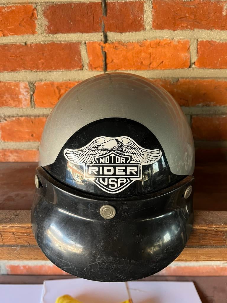 Oude motorhelm, Fietsen en Brommers, Brommerhelmen, Ophalen of Verzenden, Zo goed als nieuw