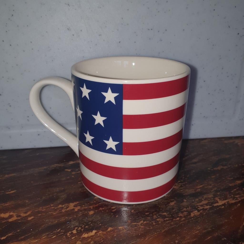 Ralph Lauren Hampton's Flag Beker NIEUW !!, Keramiek, Ophalen of Verzenden, Zo goed als nieuw, Overige stijlen