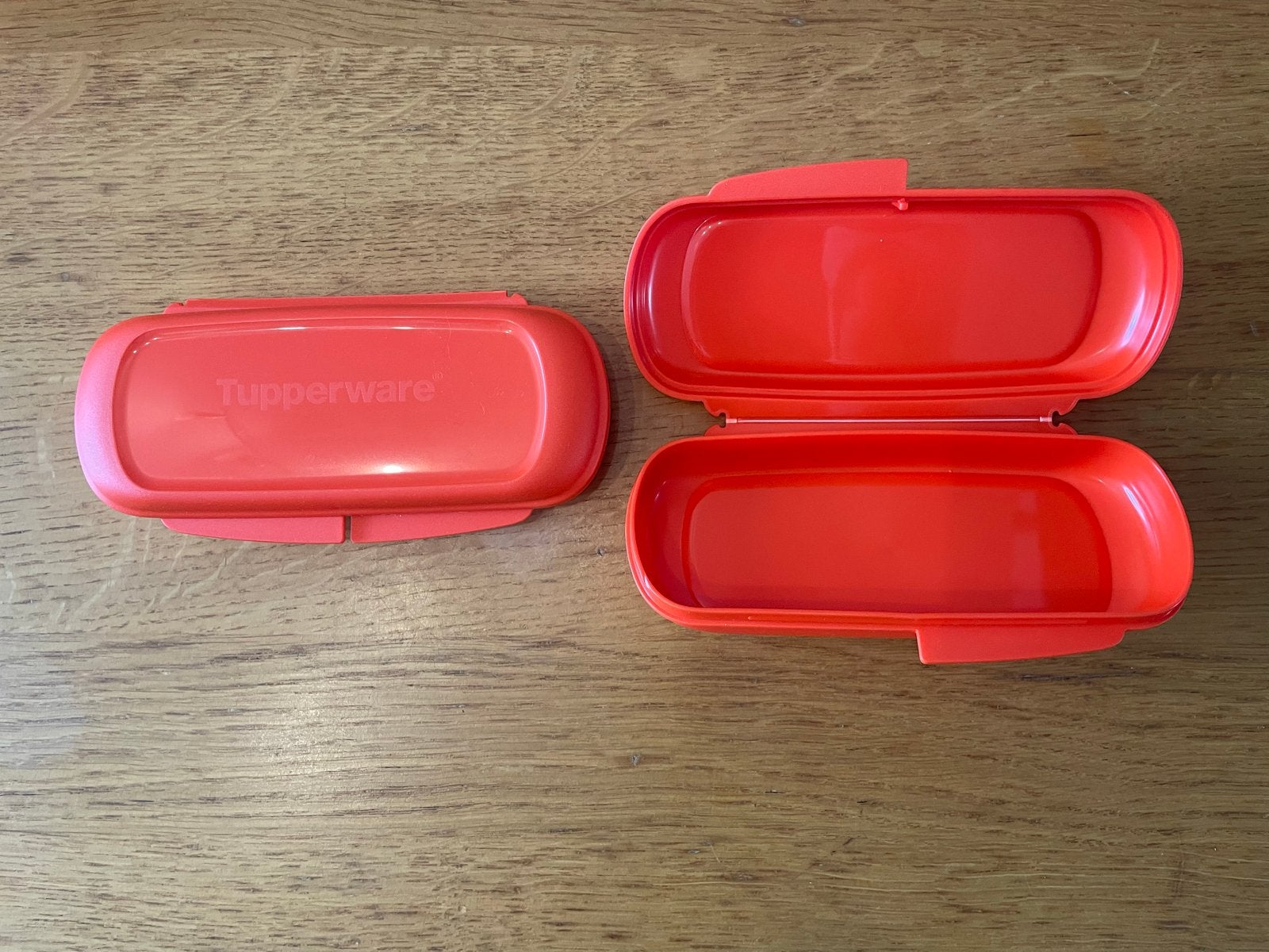 Nieuwe Tupperware snackbox 16Lx6bx3h - Ideaal voor onderweg!, Huis en Inrichting, Keuken | Tupperware, Bewaardoos, Nieuw, Oranje