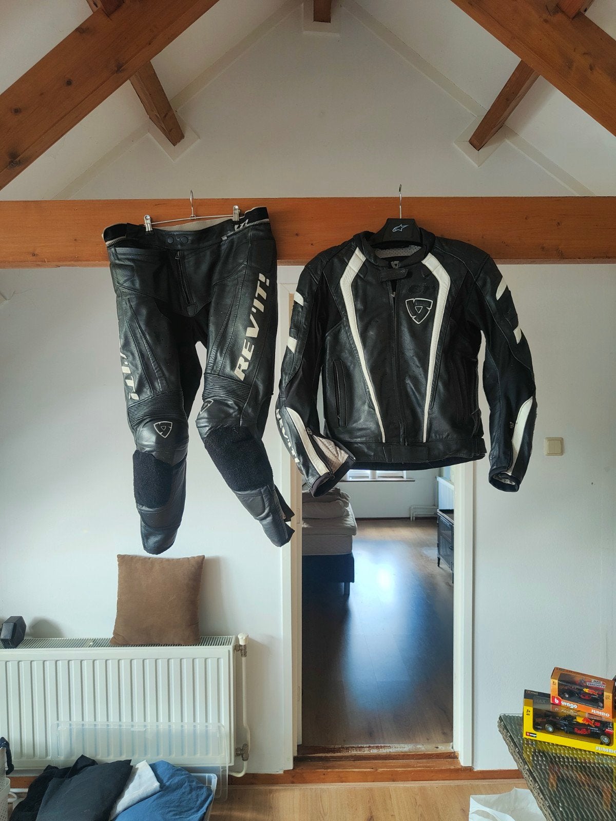 REV'IT! Leren Motorpak (Jas en Broek) - Zwart/Wit, Ophalen, REV'IT!, Tweedehands, Heren