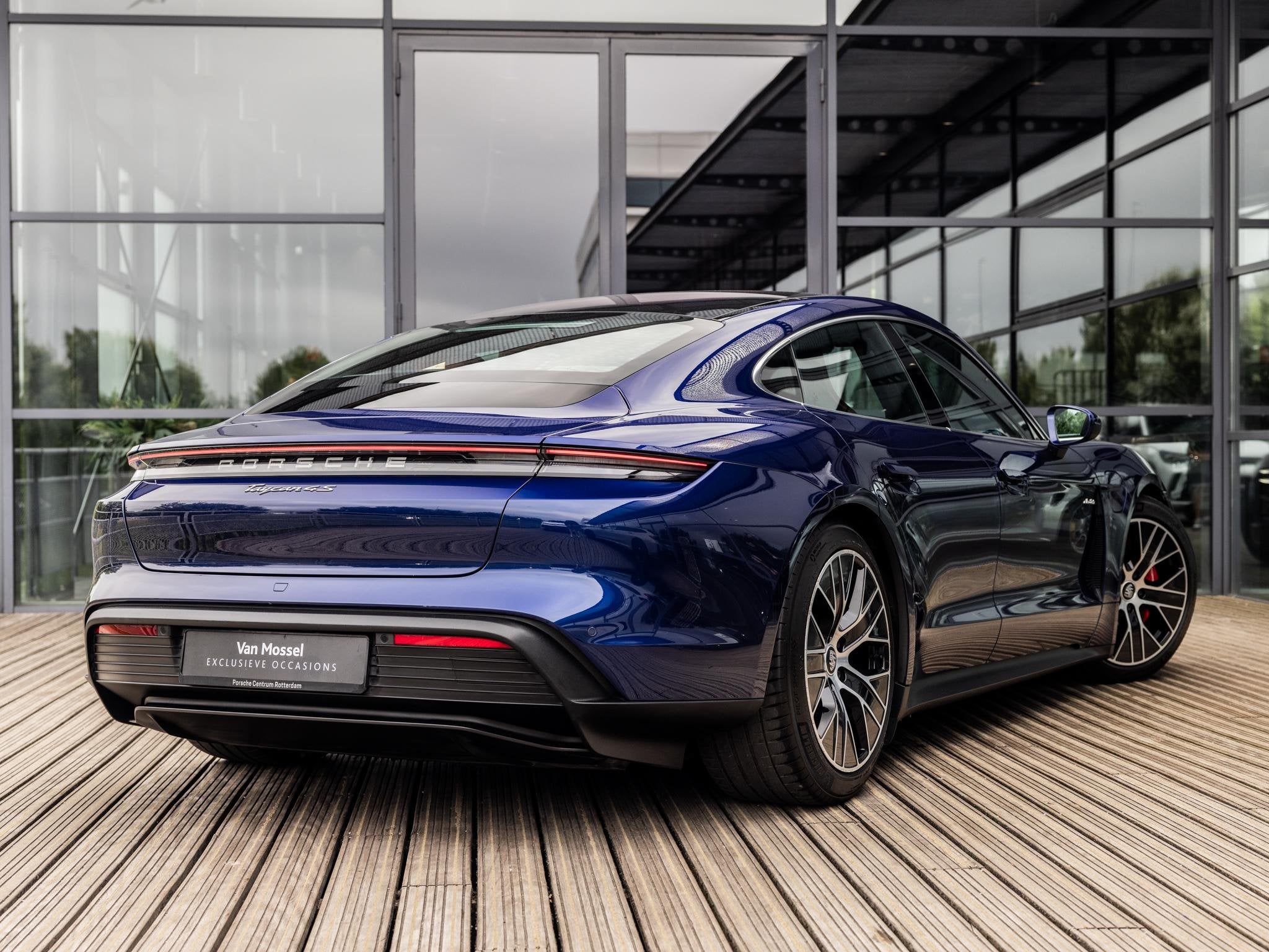 Porsche Taycan 4S Performance 84 kWh | NL GELEVERD | PANORAM, Auto's, Porsche, 12 maanden, 464 km, Gebruikt, Zwart