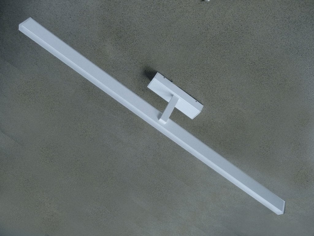 Lumidora Led design wandlamp 18W, metaal/wit 90cm lang, Ophalen of Verzenden, Overige merken, Spiegellamp of Schilderijlamp, Metaal