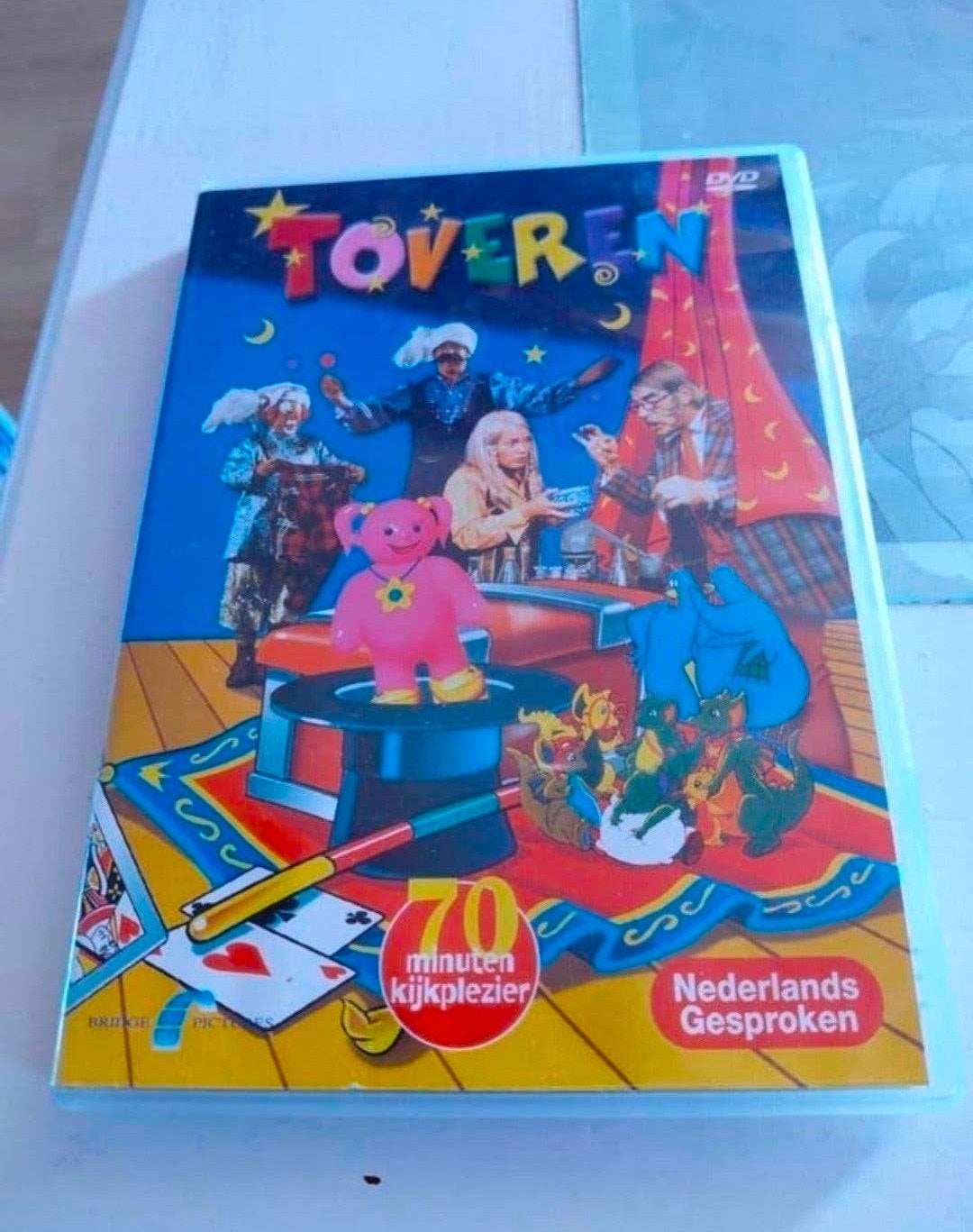 Toveren dvd met o.a. Bassie en Adriaan, Jellabies., Gebruikt, Alle leeftijden, Tv-serie, Ophalen of Verzenden