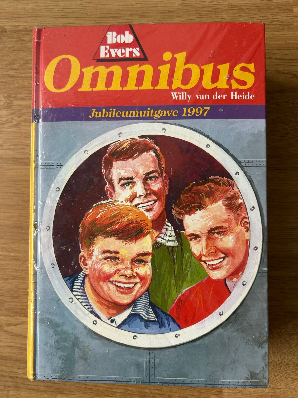 Bob Evers Omnibus Jubileumuitgave 1997 - Nieuw in seal, Ophalen of Verzenden, Nieuw, Fictie algemeen