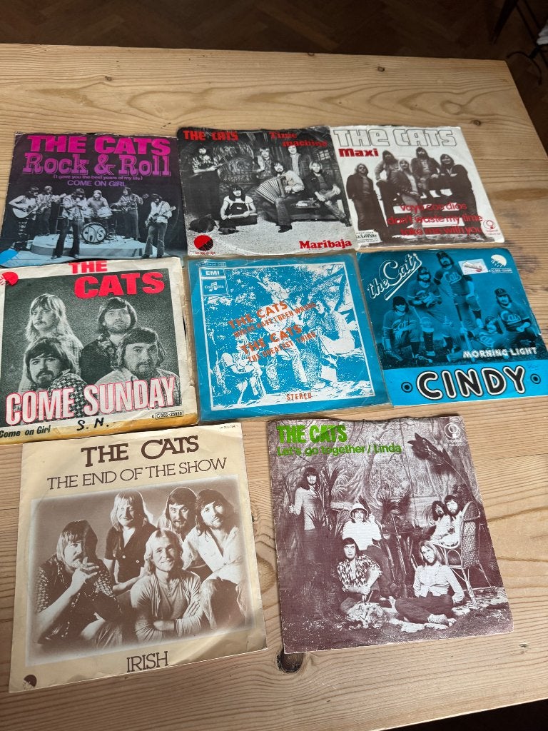 8 singles The Cats, EP, Ophalen of Verzenden, Gebruikt, Pop