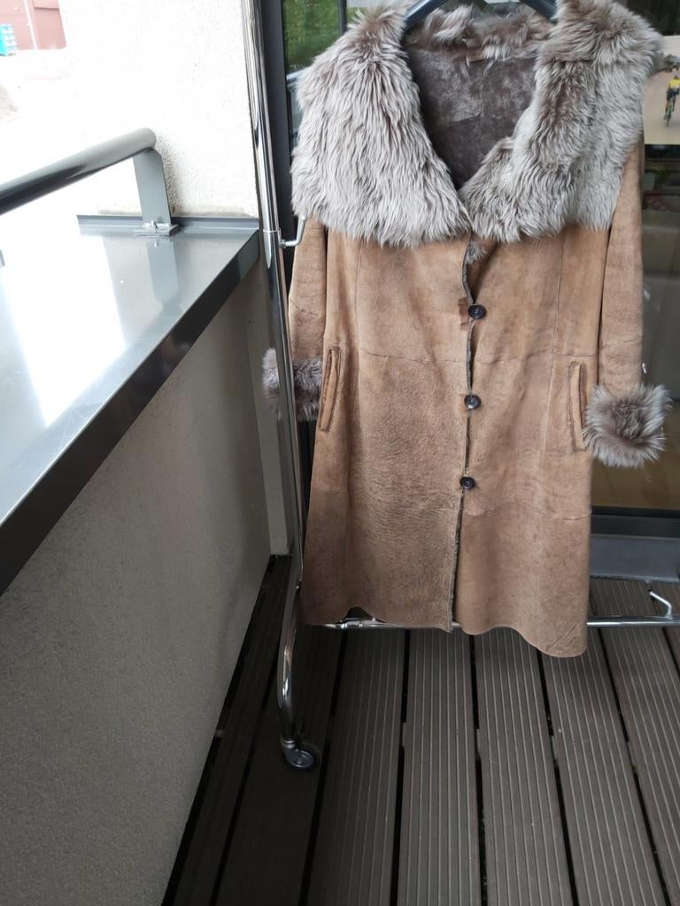 Lammy coat merk Ventcouvert maat 46 mooie staat, Kleding | Dames, Ophalen, Zo goed als nieuw, Maat 46/48 (XL) of groter