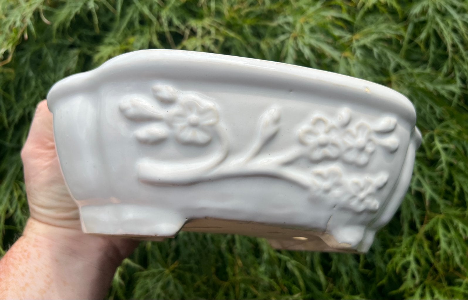 Bonsai schaal gedecoreerd wit geglazuurd 26x19,4x8,2, Ophalen of Verzenden, Zo goed als nieuw, Overige vormen, Aardewerk