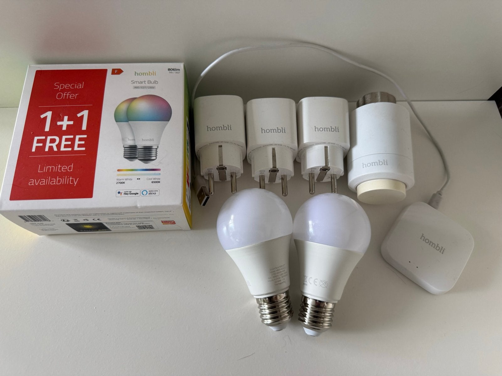 Hombli Smart Home Set: Lampen, Plugs, Thermostaat, Bridge, Ophalen of Verzenden, Gebruikt