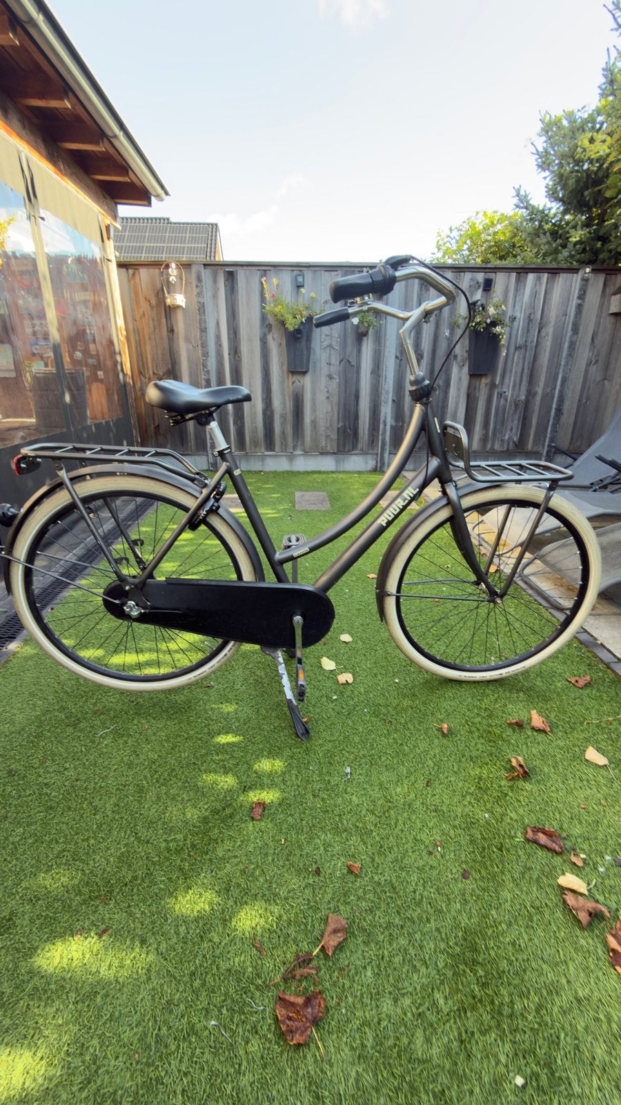 Gazelle Puur damesfiets met spiksplinternieuw Axa slot, Versnellingen, Batavus, Ophalen of Verzenden, Trommelrem