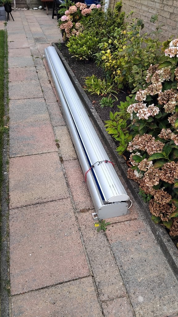 Knikarmscherm buiten elektrische 3,80 m blauw, Ophalen, Gebruikt, 450 cm of meer, Elektrisch
