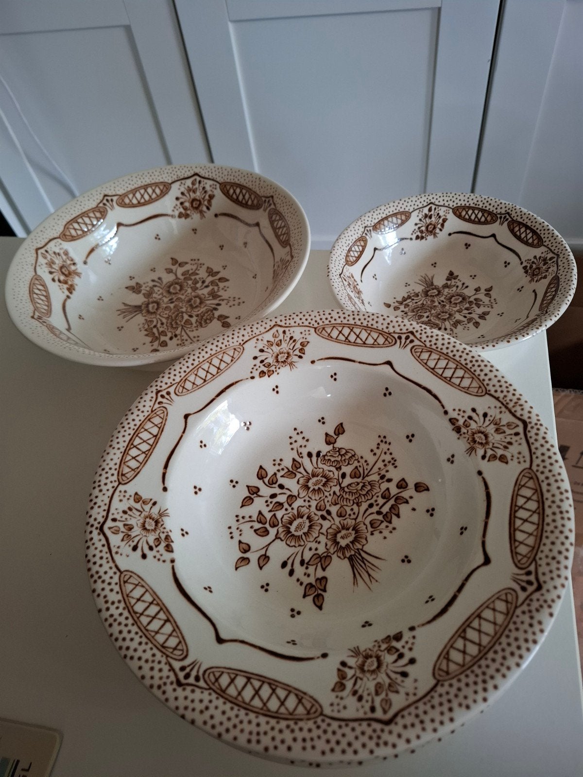 EIT servies borden en schalen Ironstone antiek, Antiek en Kunst, Ophalen of Verzenden