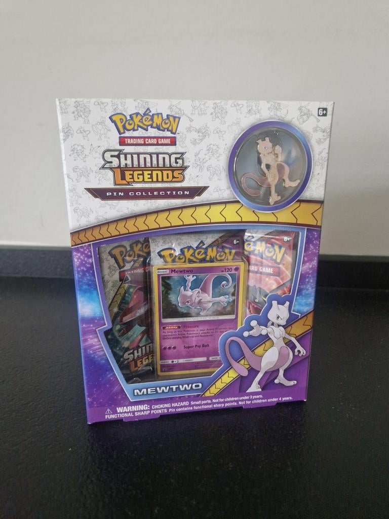 Shining Legends Pokémon collection box. TCG sealed Mewtwo, Ophalen of Verzenden, Nieuw, Boosterbox, Foil