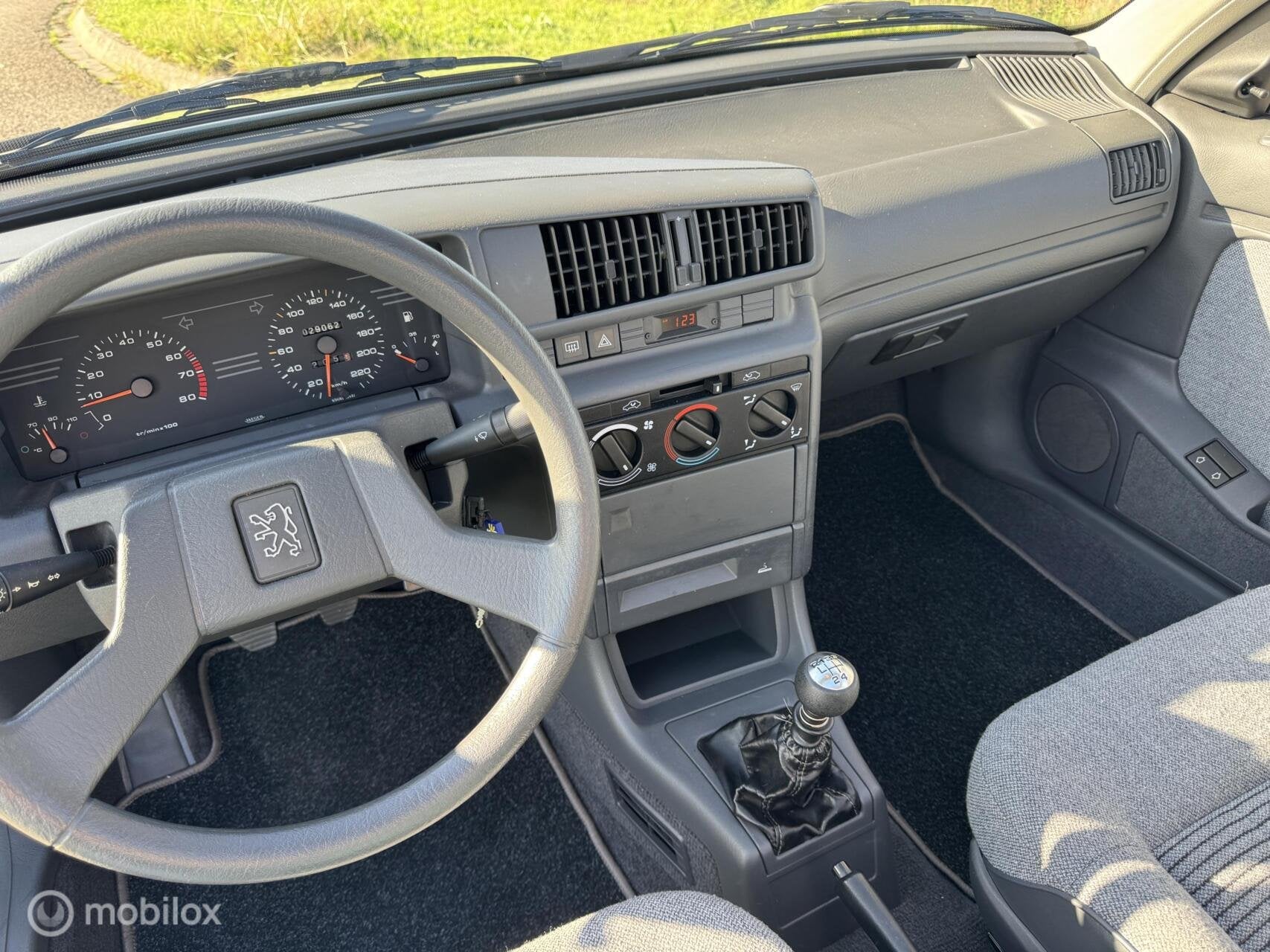 Peugeot 405 1.6 GR 1989 29.000 KM!, foto 11