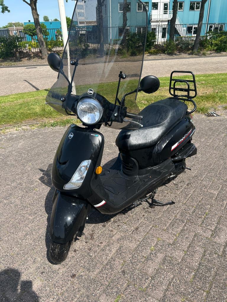 Sym fiddle 2, Ophalen, Maximaal 45 km/u, 49 cc, Zo goed als nieuw