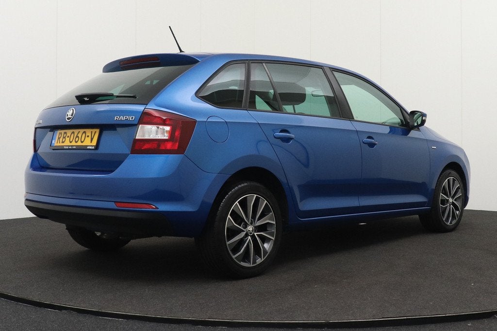 Skoda Rapid Spaceback 1.0 TSI 96 PK Aut. Business Climate St, Stof, Gebruikt, Blauw, 49 €/maand