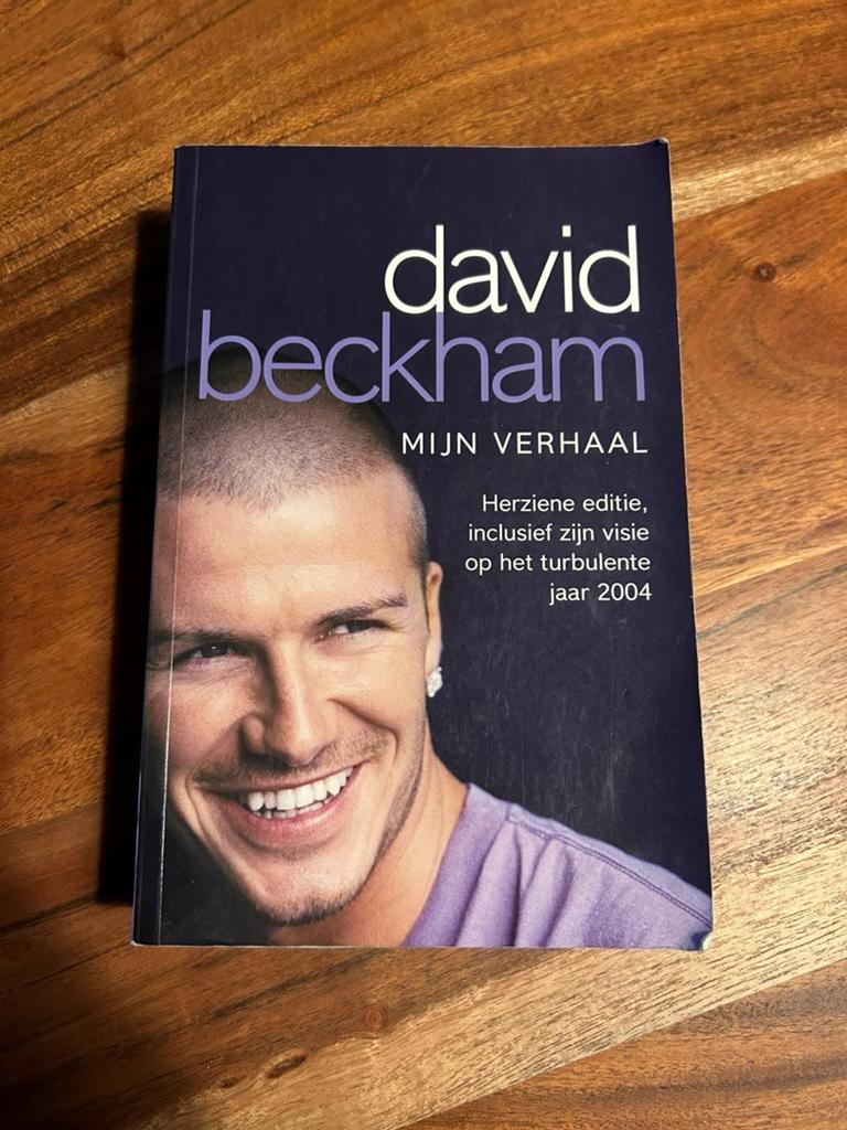 2 boeken David Beckham, Ophalen of Verzenden, Zo goed als nieuw