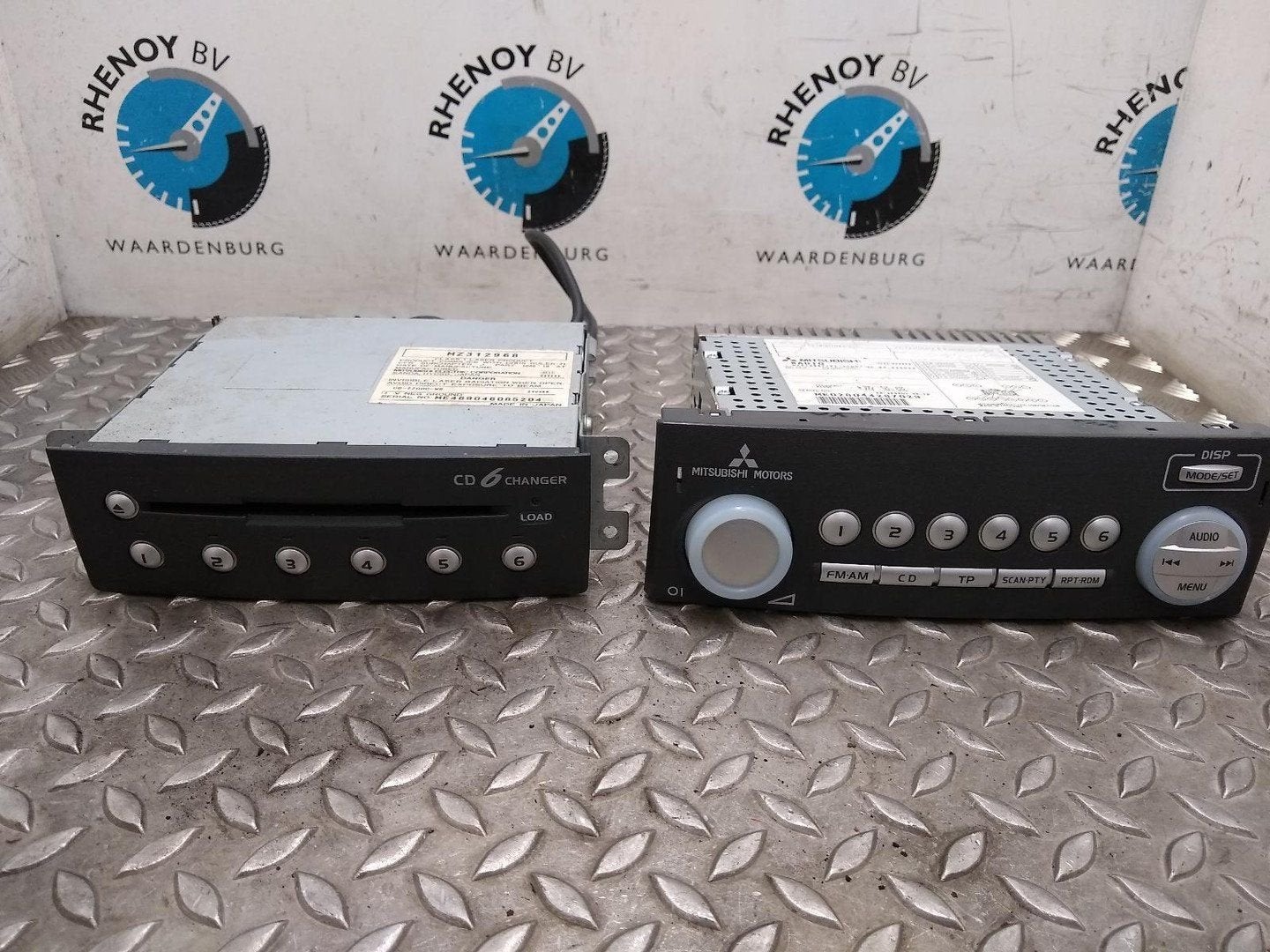 MITSUBISHI COLT 1.5 QS RADIO 2007, Ophalen of Verzenden, Gebruikt, Stiba lid