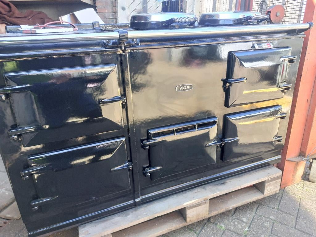 Zwart Aga fornuis met 4 ovens en 2 kookplaten, Gebruikt, 60 cm of meer, 3 kookzones of minder, Ophalen of Verzenden