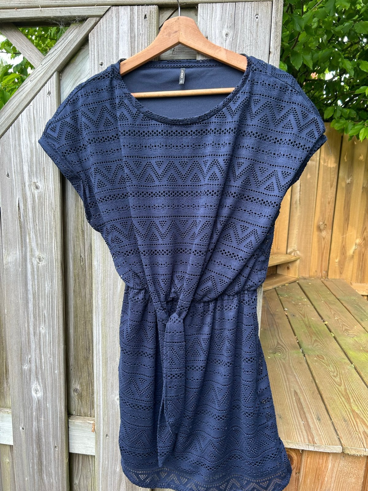 Donkerblauwe zomerjurk van Only, maat xs, Blauw, Ophalen of Verzenden, Zo goed als nieuw, Maat 34 (XS) of kleiner