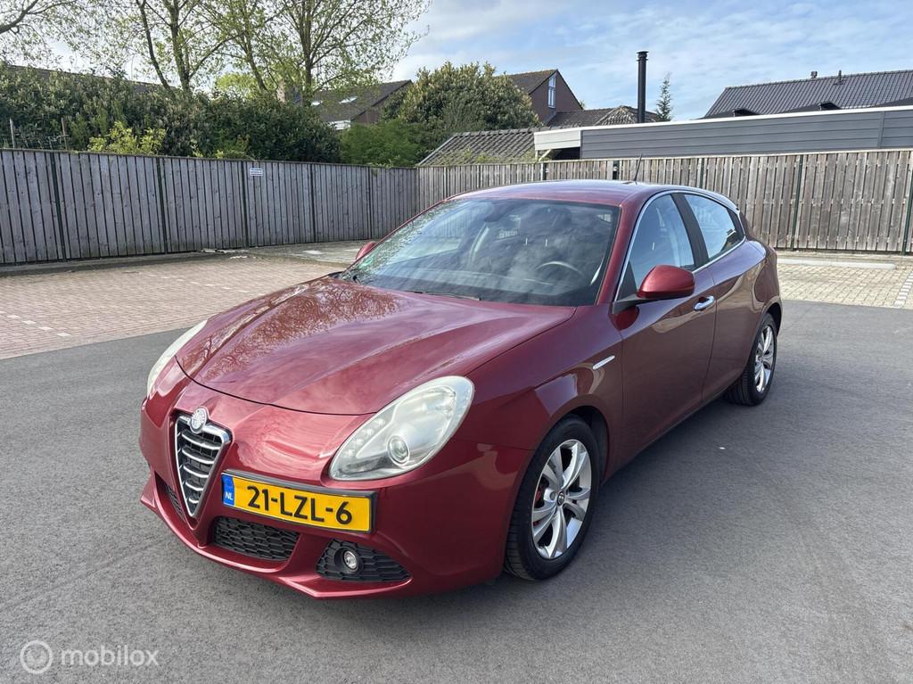 Alfa Romeo Giulietta 1.4 T Progression 2010, Voorwielaandrijving, Euro 5, Gebruikt, 4 cilinders