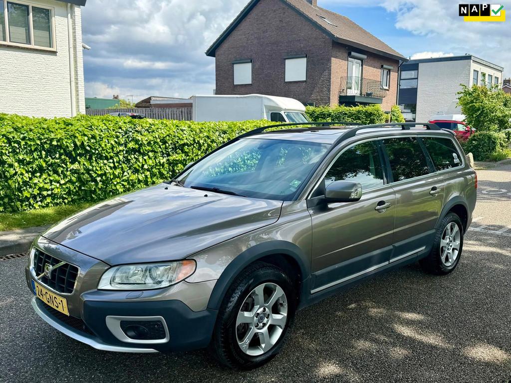 Volvo XC70 2.4 D5 Summum - Nieuwe APK, 13 km/l, Gebruikt, Automatische klimaatregeling, XC70