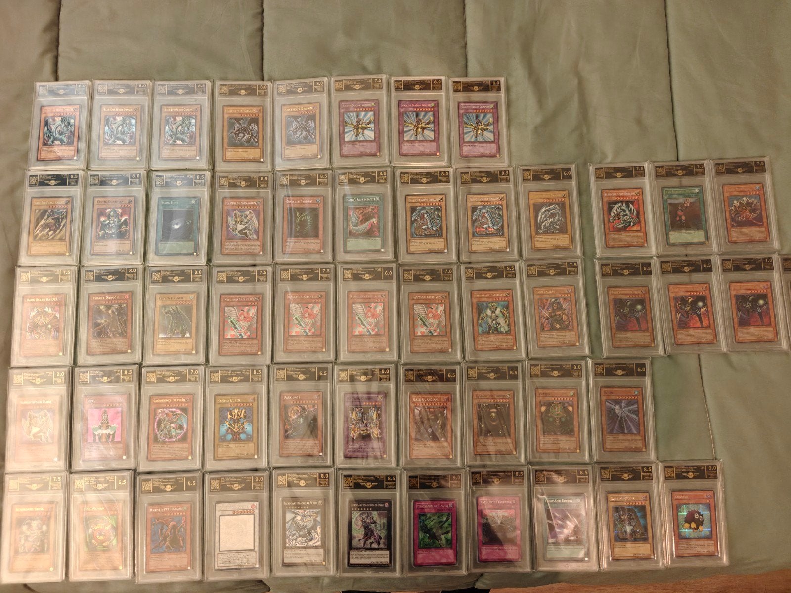 Yu-Gi-Oh! Yugioh kaarten Slabs graded cards LOB, Ophalen of Verzenden, Zo goed als nieuw, Meerdere kaarten, Foil