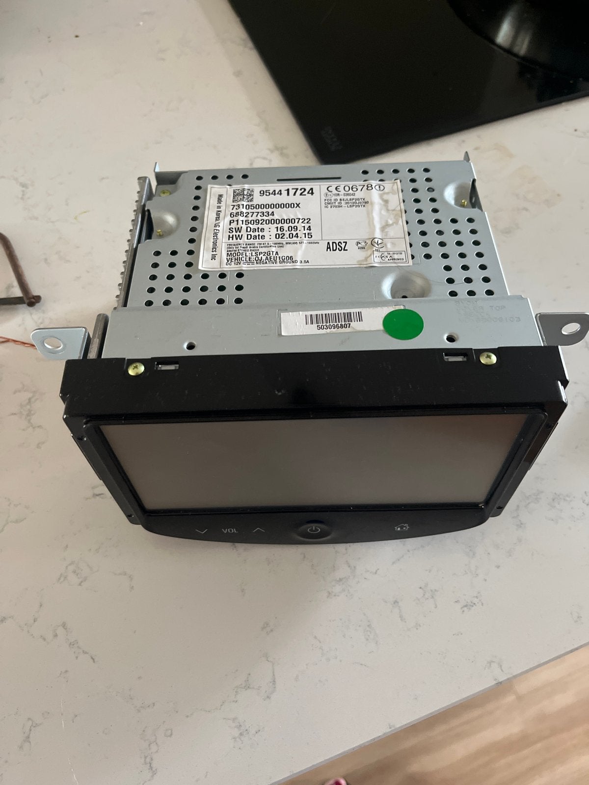 Opel Adam radio (kapot) - Model LSP2GTA, Ophalen of Verzenden, Gebruikt