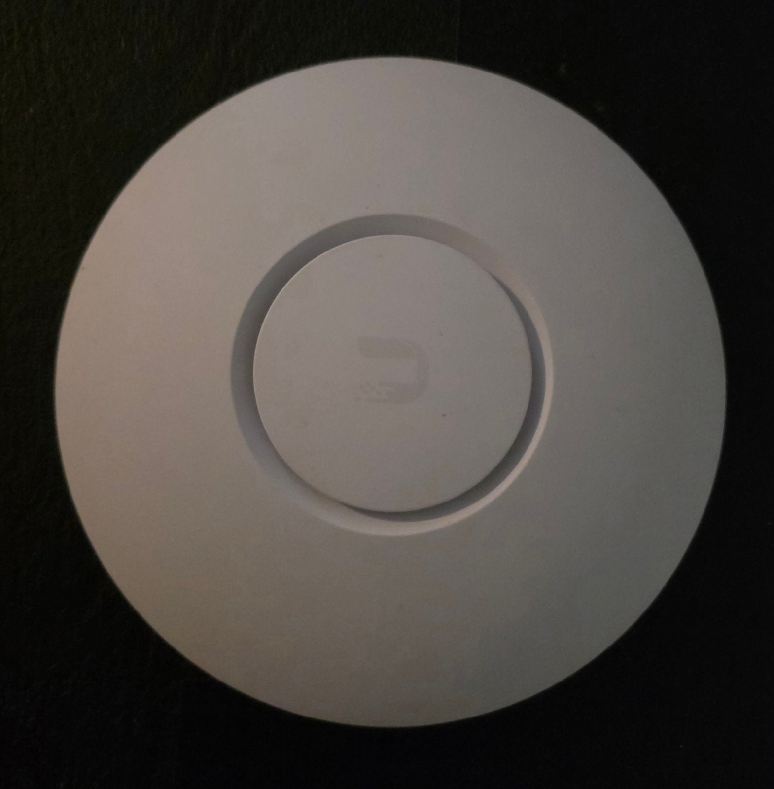 Ubiquiti UniFi AP AC Lite access point., Computers en Software, Accesspoints, Ophalen of Verzenden, Gebruikt, Ubiquiti UniFi