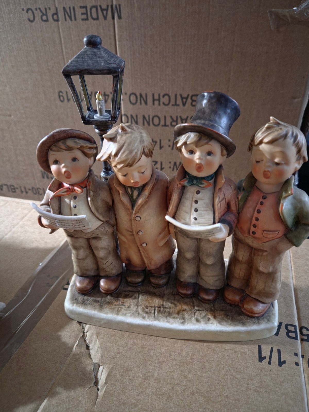 harmony in four parts (471) hummel, Ophalen, Gebruikt, Hummel