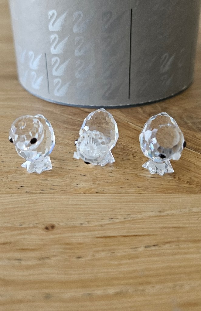 Swarovski 3 kuikens art. 7676 nr. 020 003, Verzenden, Gebruikt, Figuurtje