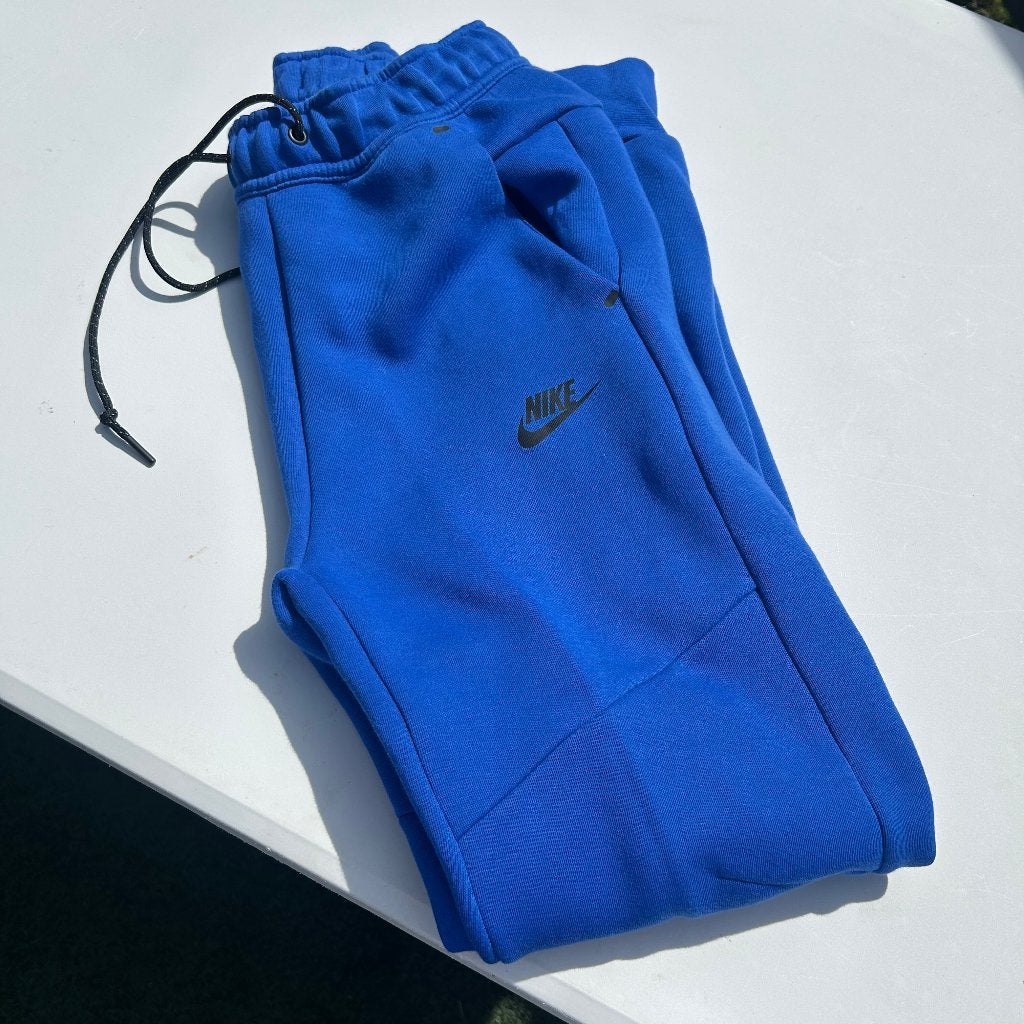 Nike tech broek, Kleding | Heren, Sportkleding, Blauw, Nike, Nieuw, Ophalen of Verzenden
