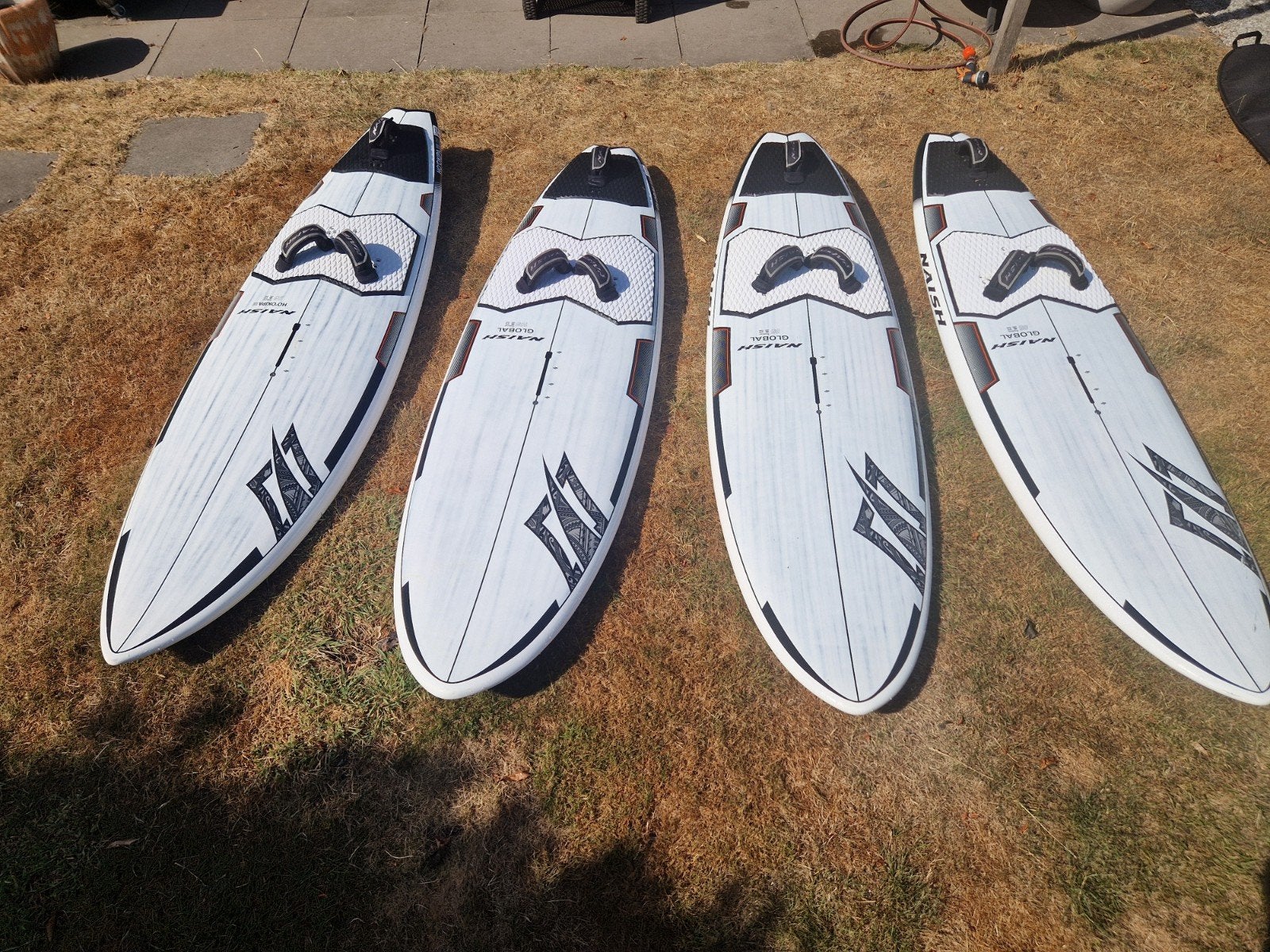 Naish Global wave 105. 2025. NIEUW, Watersport en Boten, Windsurfen, Ophalen, Zo goed als nieuw, Plank