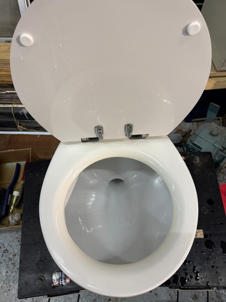 Tecma scheepstoilet 24 volt, Watersport en Boten, Ophalen of Verzenden, Gebruikt, Kombuis en Sanitair, Zeilboot of Motorboot