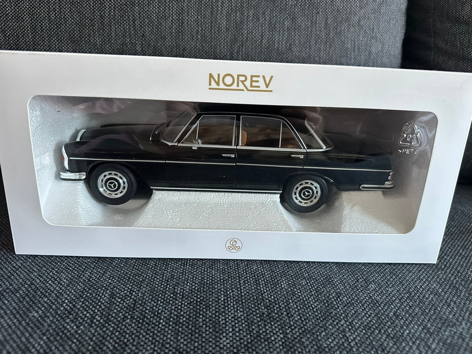 Norev Mercedes-Benz 280 SE Limousine W108 Schwarz 1968, Ophalen of Verzenden, Zo goed als nieuw, Norev