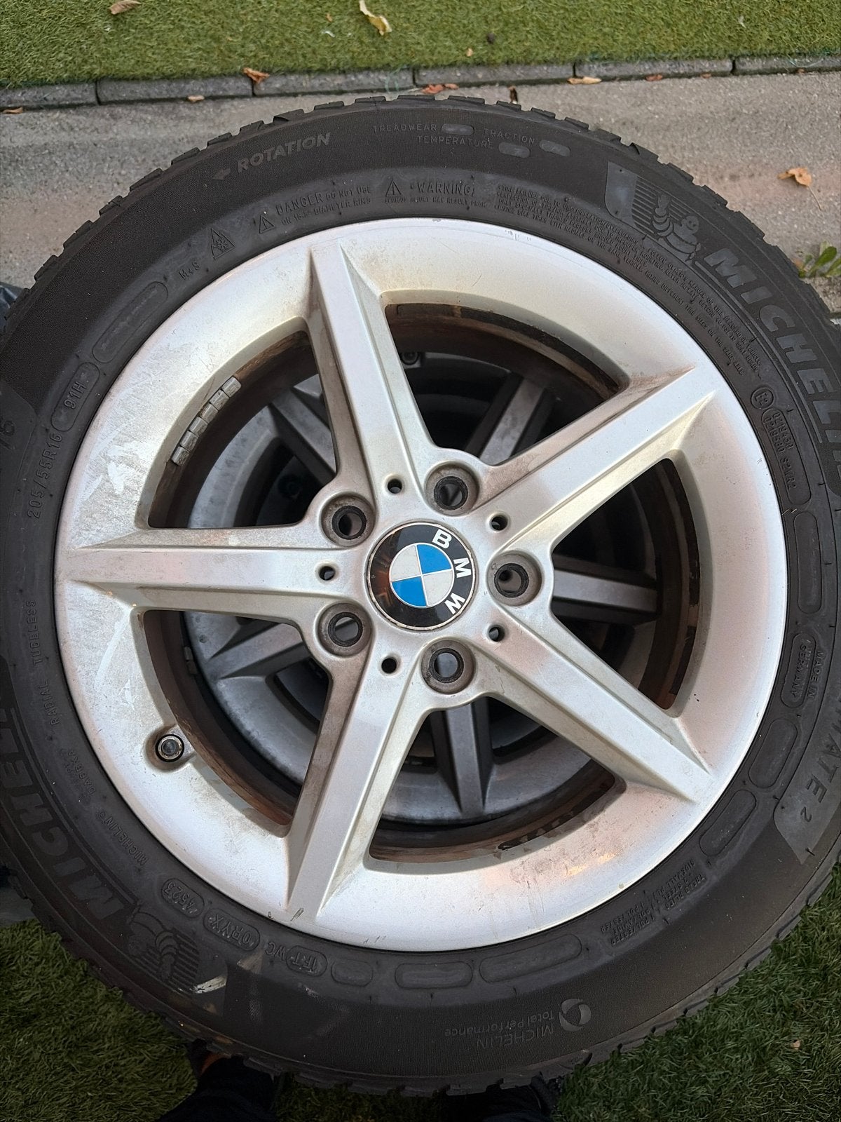 BMW velgen met Michelin CrossClimate 2 All Season banden, Ophalen, Gebruikt, 16 inch, Banden en Velgen