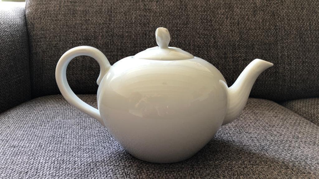 Theepotje, Huis en Inrichting, Keuken | Servies, Ophalen, Zo goed als nieuw, Porselein, Overige stijlen