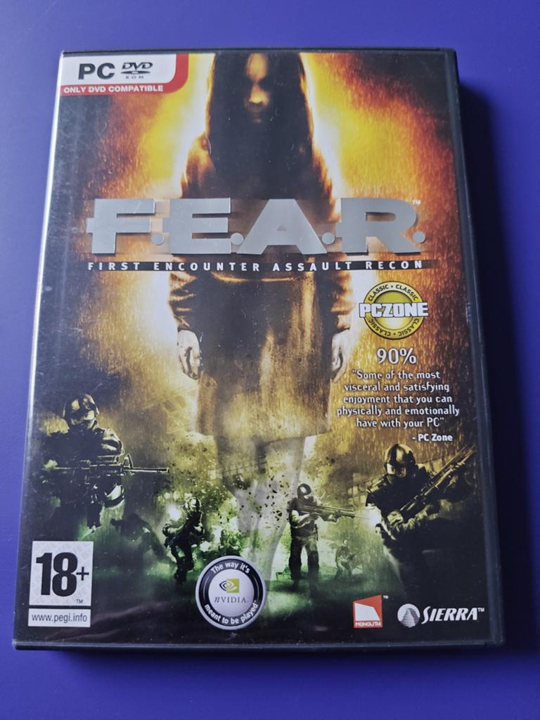 F.E.A.R. First Encounter Assault Recon PC DVD-ROM, Spelcomputers en Games, Games | Pc, Gebruikt, Shooter, 3 spelers of meer, Vanaf 18 jaar
